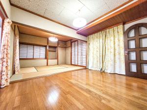 洋室1F2-1