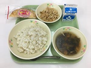 給食写真（４月18日）