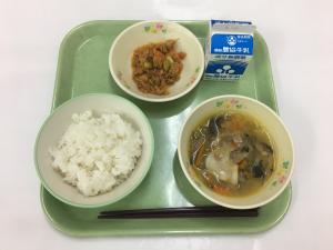 給食写真（５月７日）