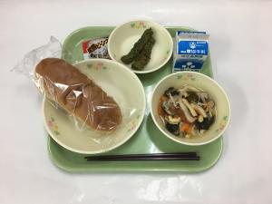 給食写真（５月８日）