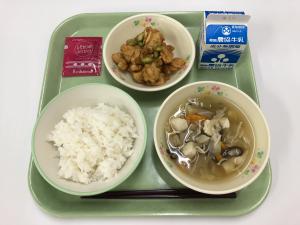 給食写真（５月23日）