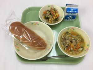 給食写真（１月８日）