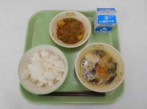 給食写真（５月15日）