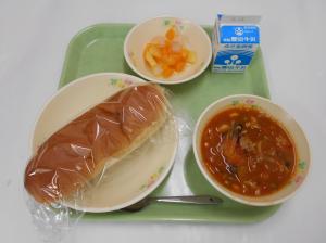 給食写真（４月９日）