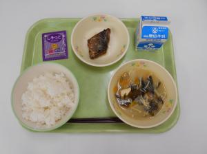 給食写真（６月３日）