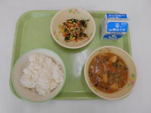 給食写真（２月22日）